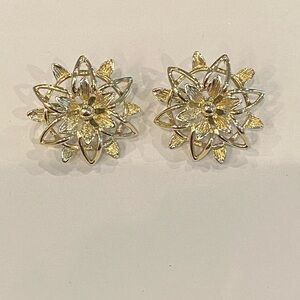 Vintage Sarah Coventry Gold-Tone Clip On Earrings